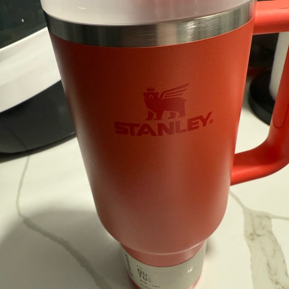 Stanley Coral Quencher H2.0 Tumbler - Picture 3 of 4